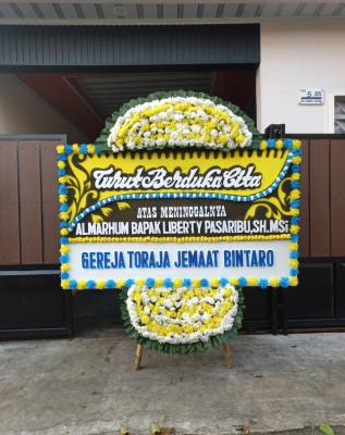 Papan Bunga Duka di Singkawang Tengah