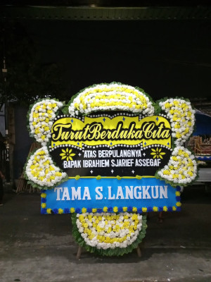 Papan Bunga Duka di Singkawang Tengah